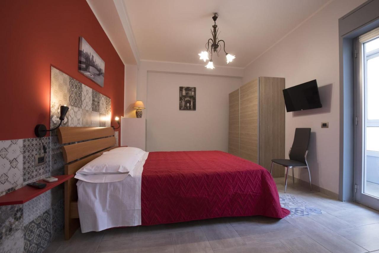 פלרמו Residenza Barone Appartamento Turistico מראה חיצוני תמונה